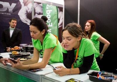 SfSQ9nz5Ix8