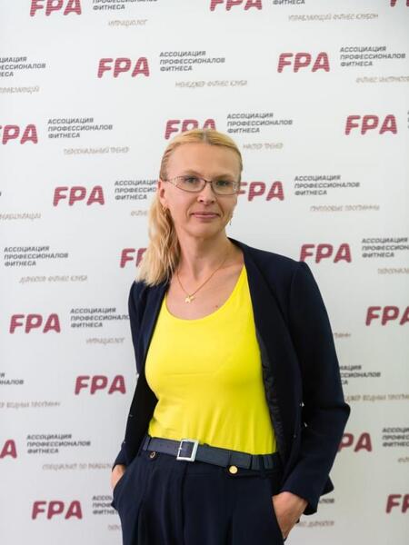 Юлия Попова